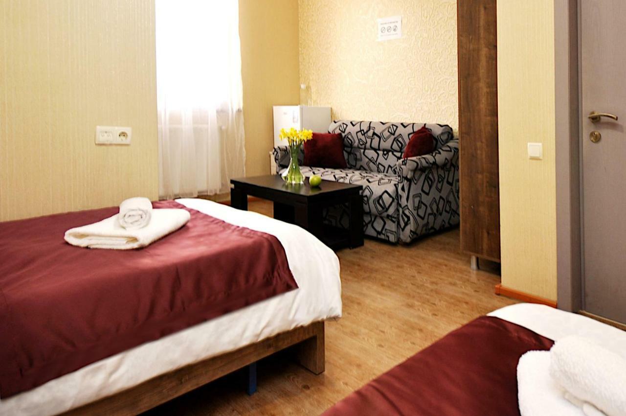 Hotel Kavela ティビリシ エクステリア 写真