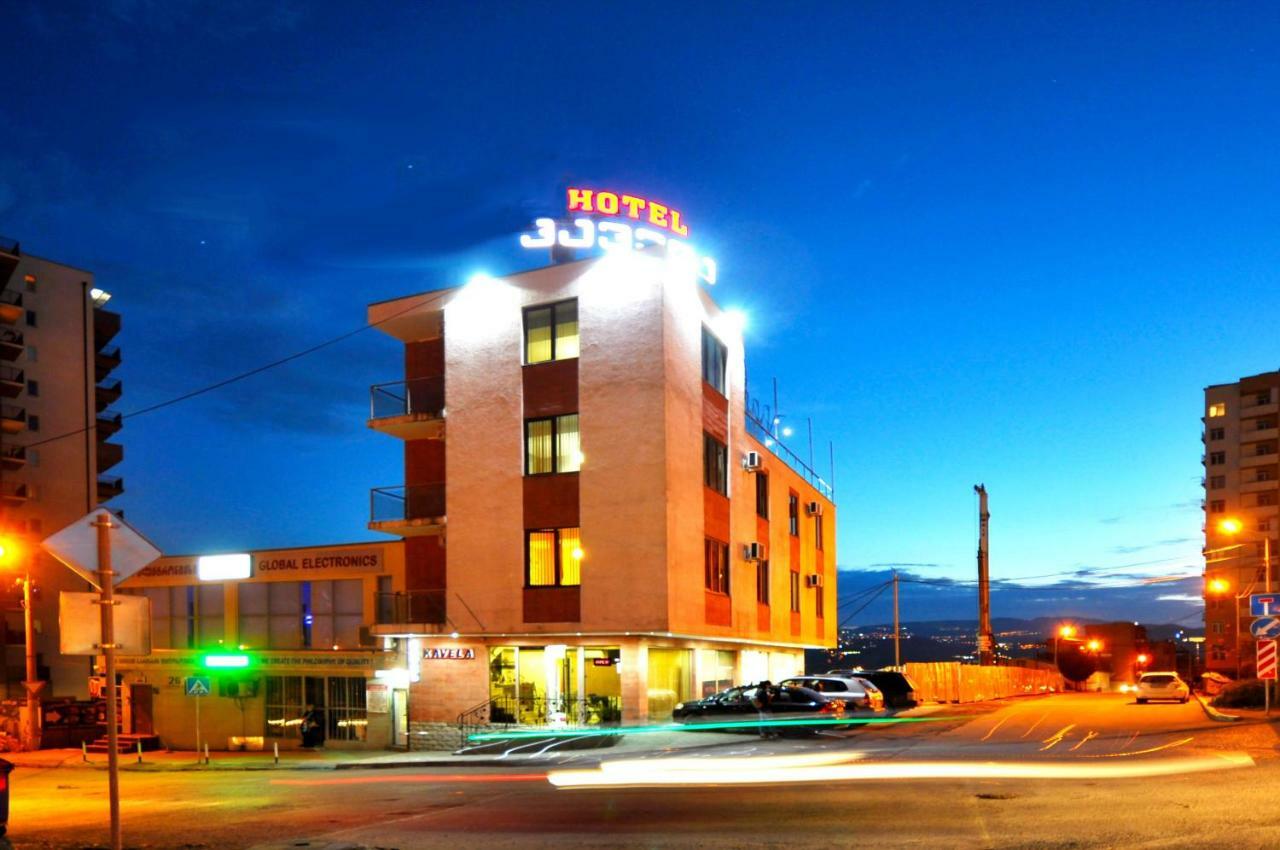 Hotel Kavela ティビリシ エクステリア 写真